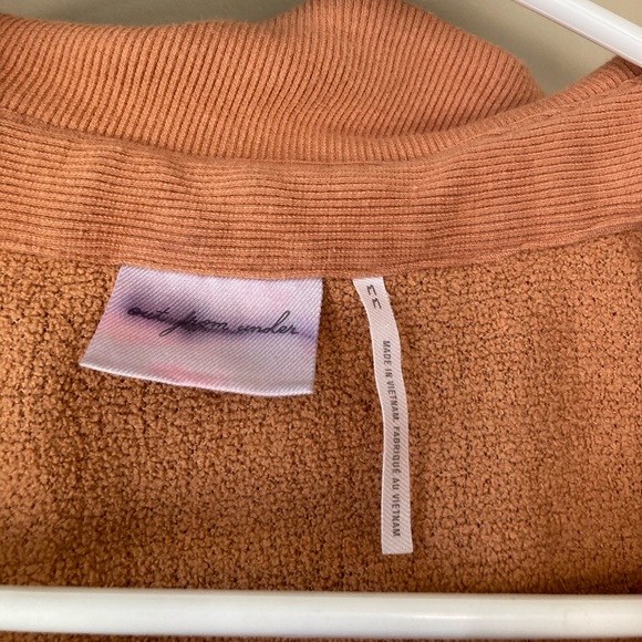 Urban Outfitters Out From Under Orange V Neck Crop Top M - Picture 5 of 5